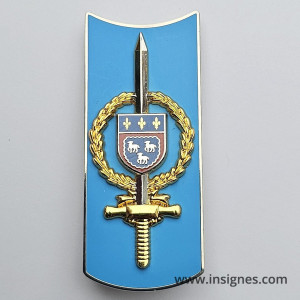 Ecoles Militaires de Bourges Insigne G 5060 ( variante )